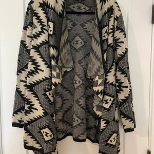 Black and Cream Geometric Pattern Sweater